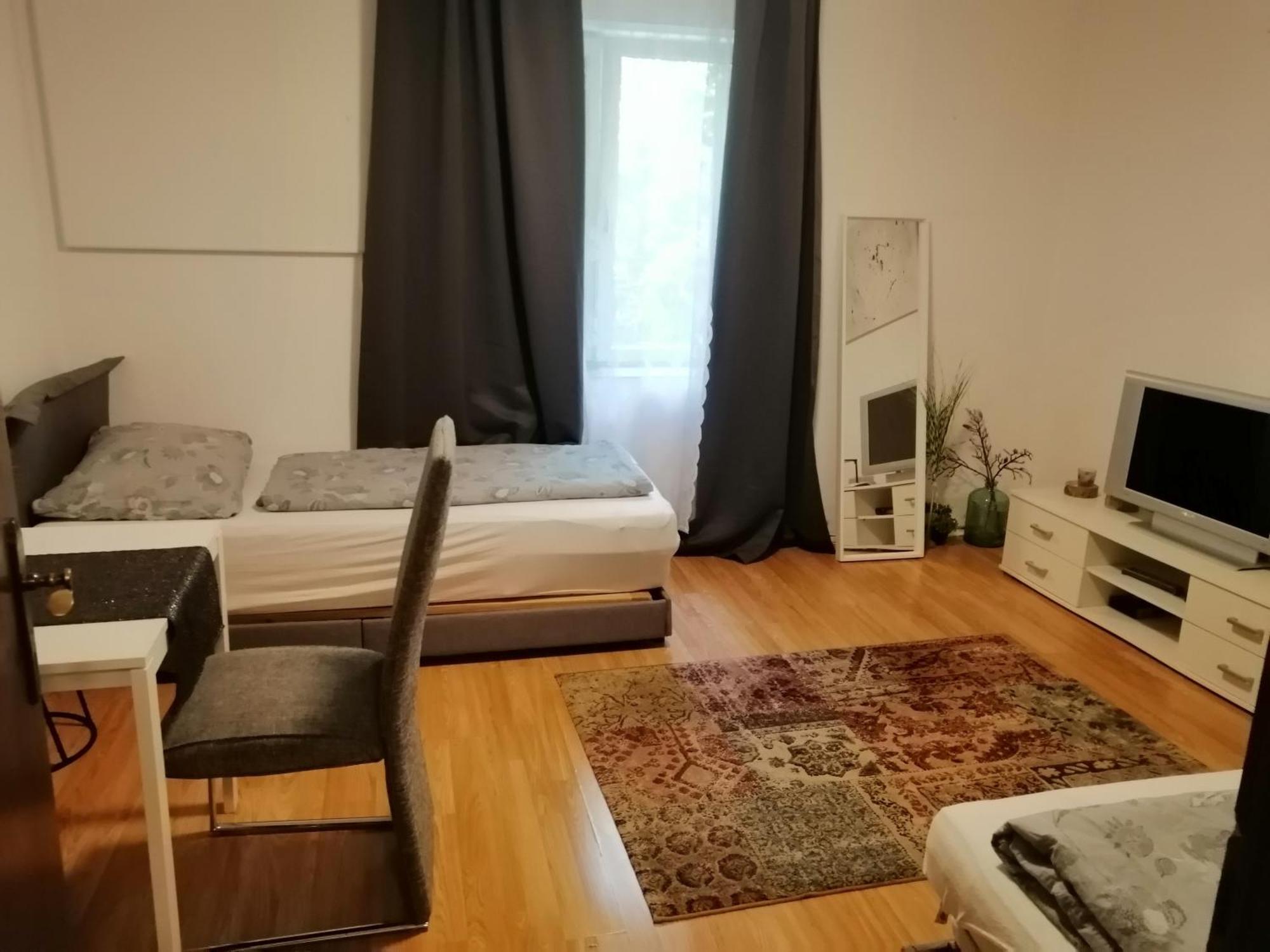Maya'S Easy Apartment Грац Екстер'єр фото